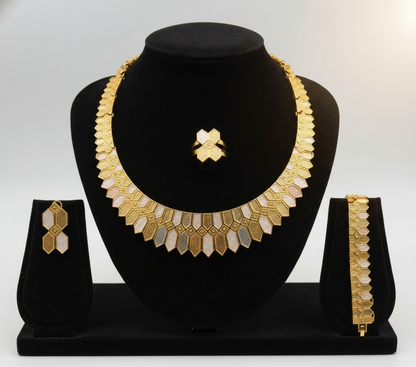 Hellen Gold Radiance Jewelry Set