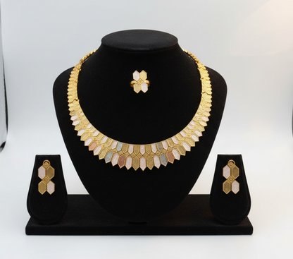 Hellen Gold Radiance Jewelry Set